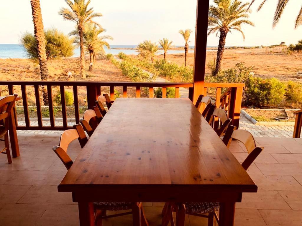 Paradise Karpaz Hotel & Restaurant Rizokarpaso ภายนอก รูปภาพ