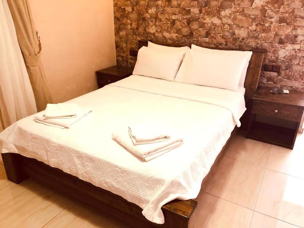 Paradise Karpaz Hotel & Restaurant Rizokarpaso ภายนอก รูปภาพ